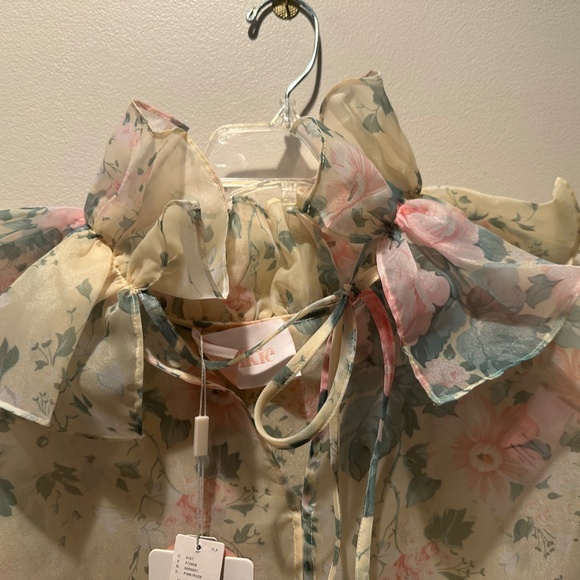 NWT Selkie Ruffled Cape Floral in Yellow - Picture 4 of 6